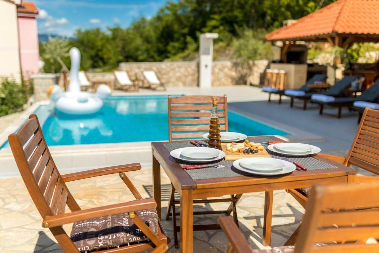 קלימנו Luxury Villa Allen With Pool חדר תמונה